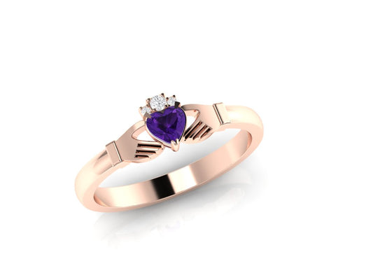 Irish claddagh ring 